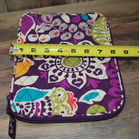 Vera Bradley iPad Tablet Sleeve - Picture 3 of 5